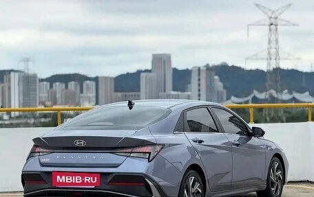 Hyundai Elantra, 2023 год, 1 180 000 рублей, 5 фотография