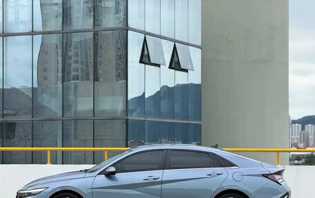 Hyundai Elantra, 2023 год, 1 180 000 рублей, 8 фотография