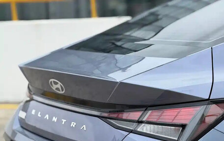 Hyundai Elantra, 2023 год, 1 180 000 рублей, 10 фотография