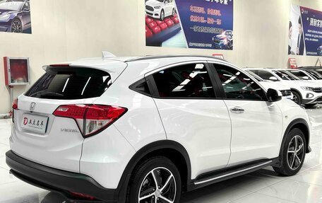 Honda Vezel, 2020 год, 1 810 346 рублей, 4 фотография