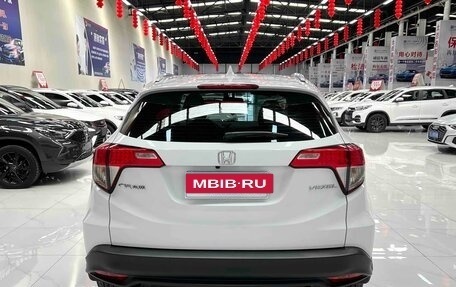 Honda Vezel, 2020 год, 1 810 346 рублей, 5 фотография