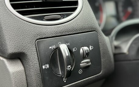 Ford Focus II рестайлинг, 2007 год, 560 000 рублей, 29 фотография
