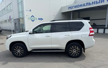 Toyota Land Cruiser Prado 150 рестайлинг 2, 2015 год, 3 750 000 рублей, 9 фотография