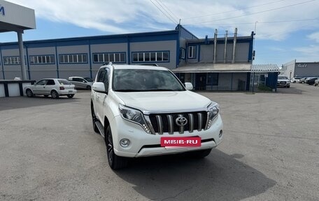 Toyota Land Cruiser Prado 150 рестайлинг 2, 2015 год, 3 750 000 рублей, 7 фотография
