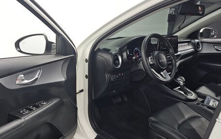 KIA K3, 2023 год, 1 795 000 рублей, 10 фотография