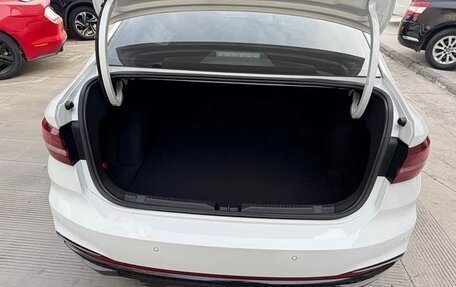 Volkswagen Lavida, 2023 год, 1 528 000 рублей, 10 фотография