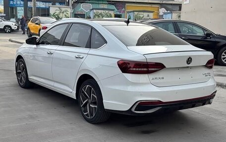 Volkswagen Lavida, 2023 год, 1 528 000 рублей, 4 фотография