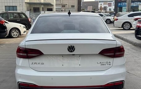 Volkswagen Lavida, 2023 год, 1 528 000 рублей, 5 фотография