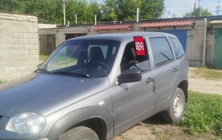 Chevrolet Niva I рестайлинг, 2019 год, 695 000 рублей, 1 фотография