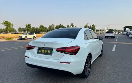 Mercedes-Benz A-Класс, 2023 год, 1 830 000 рублей, 7 фотография