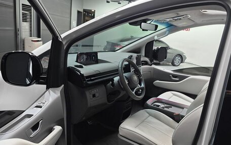 Hyundai Staria, 2024 год, 4 850 000 рублей, 10 фотография