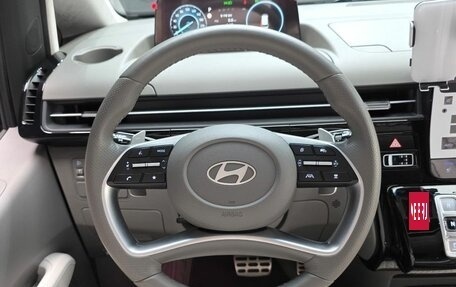 Hyundai Staria, 2024 год, 4 850 000 рублей, 13 фотография