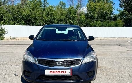 KIA cee'd I рестайлинг, 2012 год, 590 000 рублей, 1 фотография
