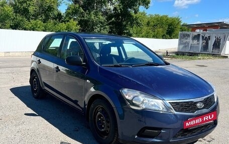 KIA cee'd I рестайлинг, 2012 год, 590 000 рублей, 2 фотография
