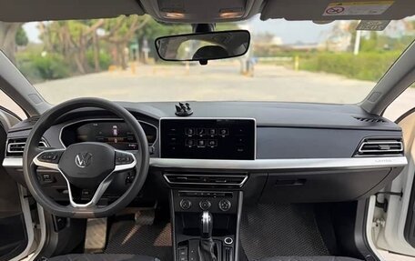 Volkswagen Lavida, 2023 год, 1 049 003 рублей, 8 фотография