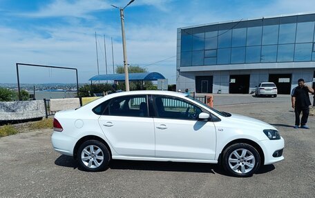 Volkswagen Polo VI (EU Market), 2014 год, 980 000 рублей, 3 фотография