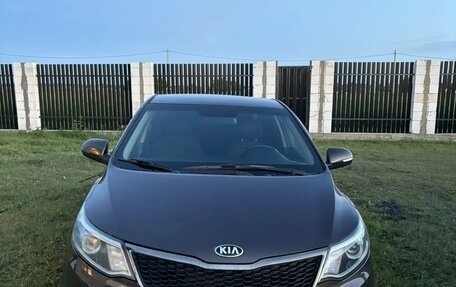 KIA Rio III рестайлинг, 2016 год, 900 000 рублей, 4 фотография