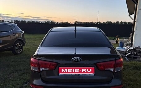 KIA Rio III рестайлинг, 2016 год, 900 000 рублей, 3 фотография