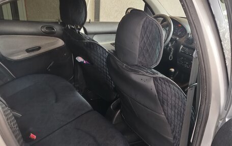 Peugeot 206, 2004 год, 285 000 рублей, 10 фотография