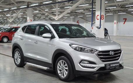 Hyundai Tucson III, 2018 год, 1 810 000 рублей, 3 фотография