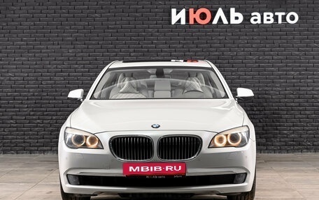 BMW 7 серия, 2011 год, 1 916 000 рублей, 3 фотография