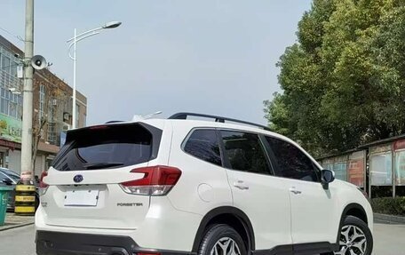 Subaru Forester, 2019 год, 1 980 002 рублей, 6 фотография