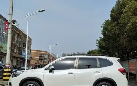 Subaru Forester, 2019 год, 1 980 002 рублей, 3 фотография