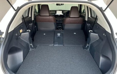 Toyota Yaris Cross, 2022 год, 1 690 548 рублей, 18 фотография