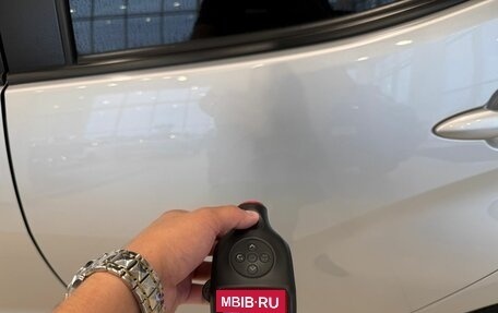 Toyota Yaris, 2021 год, 1 349 999 рублей, 23 фотография