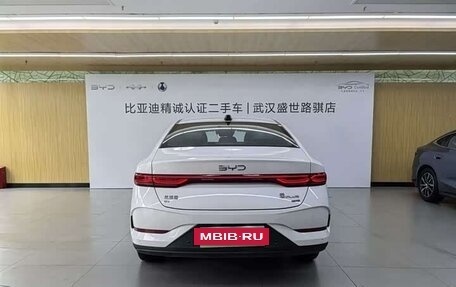 BYD Qin, 2025 год, 1 740 000 рублей, 4 фотография