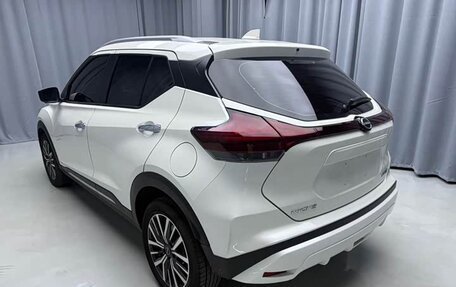 Nissan Kicks I, 2023 год, 1 650 000 рублей, 7 фотография