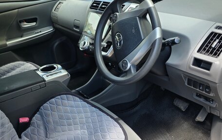 Toyota Prius Alpha I (ZVW40/41), 2013 год, 1 100 000 рублей, 12 фотография