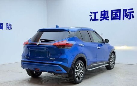 Nissan Kicks I, 2022 год, 1 600 000 рублей, 4 фотография