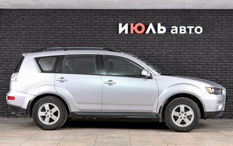 Mitsubishi Outlander III рестайлинг 3, 2012 год, 1 365 000 рублей, 8 фотография