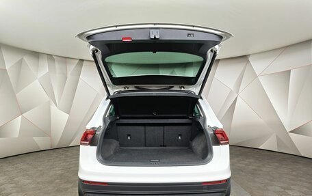 Volkswagen Tiguan II, 2018 год, 1 955 000 рублей, 12 фотография