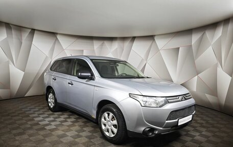 Mitsubishi Outlander III рестайлинг 3, 2012 год, 869 000 рублей, 3 фотография