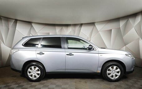 Mitsubishi Outlander III рестайлинг 3, 2012 год, 869 000 рублей, 6 фотография