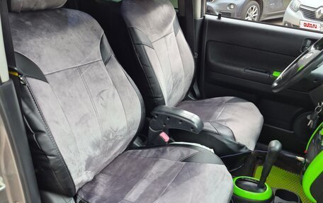 Scion xB II рестайлинг, 2004 год, 710 000 рублей, 12 фотография