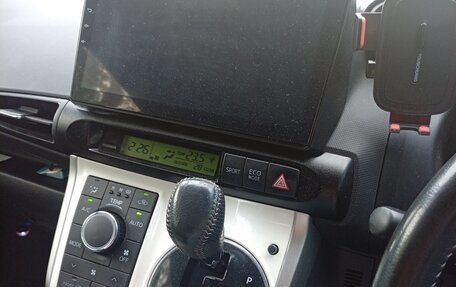 Toyota Wish II, 2012 год, 1 310 000 рублей, 7 фотография