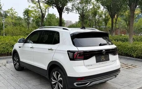 Volkswagen T-Cross I, 2022 год, 1 595 000 рублей, 6 фотография