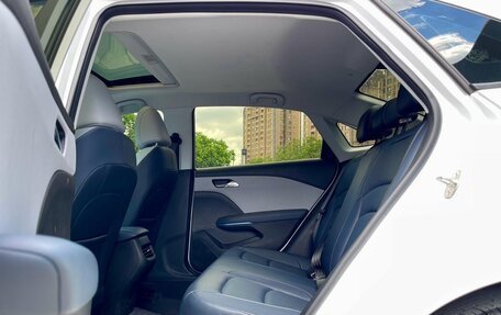 Chevrolet Monza, 2023 год, 1 200 999 рублей, 12 фотография