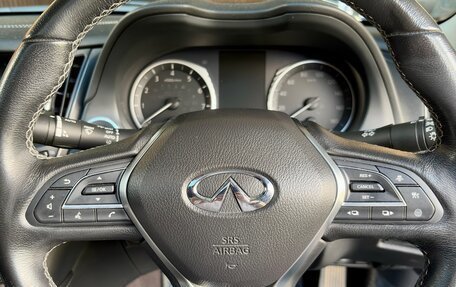 Nissan Skyline, 2017 год, 2 300 000 рублей, 16 фотография
