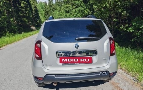 Renault Duster I рестайлинг, 2016 год, 1 370 000 рублей, 2 фотография