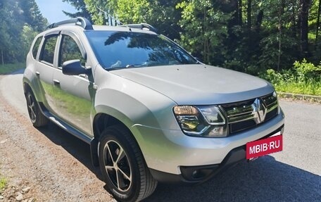 Renault Duster I рестайлинг, 2016 год, 1 370 000 рублей, 4 фотография