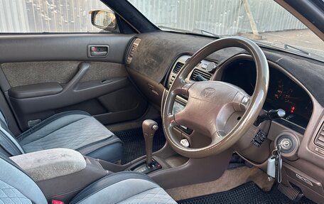 Toyota Vista, 1996 год, 360 000 рублей, 10 фотография