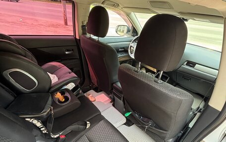 Mitsubishi Outlander III рестайлинг 3, 2015 год, 1 850 000 рублей, 16 фотография