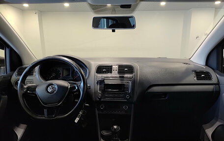 Volkswagen Polo VI (EU Market), 2016 год, 840 000 рублей, 17 фотография
