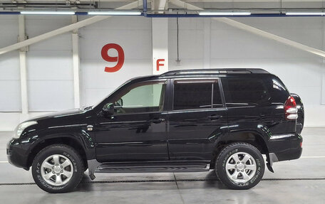 Toyota Land Cruiser Prado 120 рестайлинг, 2005 год, 1 730 000 рублей, 10 фотография