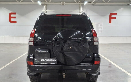 Toyota Land Cruiser Prado 120 рестайлинг, 2005 год, 1 730 000 рублей, 7 фотография