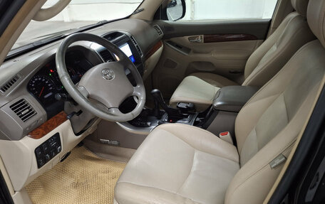 Toyota Land Cruiser Prado 120 рестайлинг, 2005 год, 1 730 000 рублей, 20 фотография